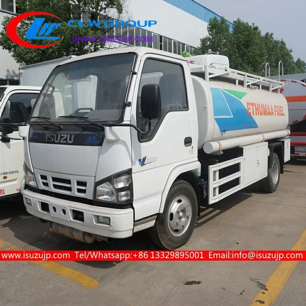ISUZU 5cbm Small oil bowser truck