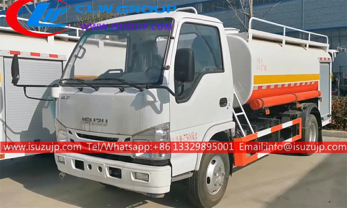 ISUZU ELF 4 ton fire water truck