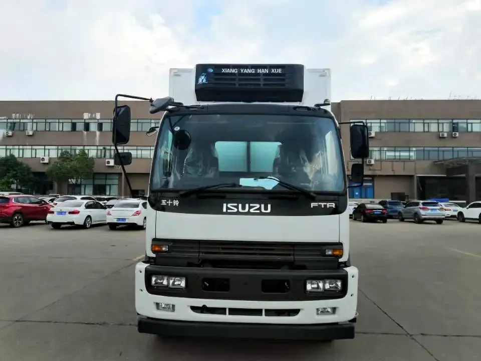 ISUZU FTR 12 ton Carrier refrigerator cooler truck sale