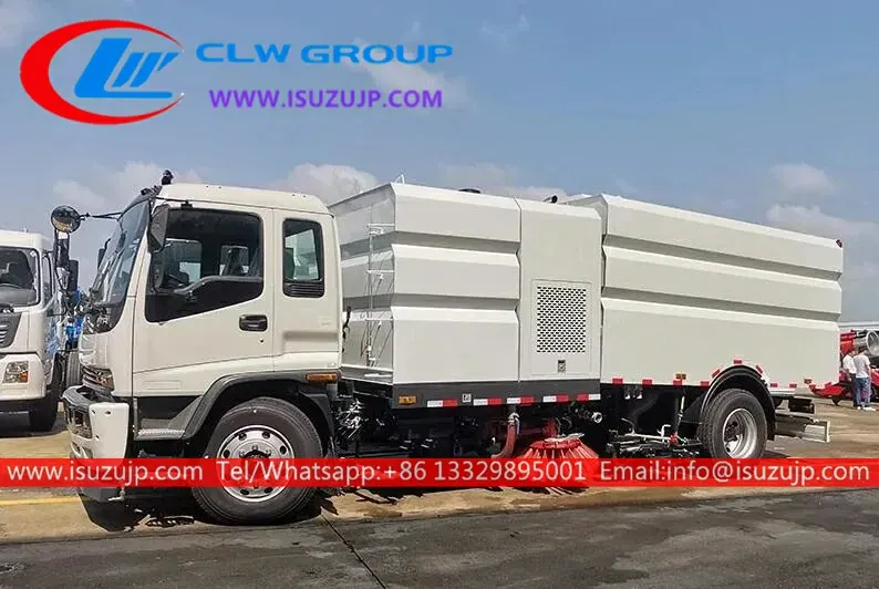 Isuzu FTR 12cbm road sweeper cleaning machine