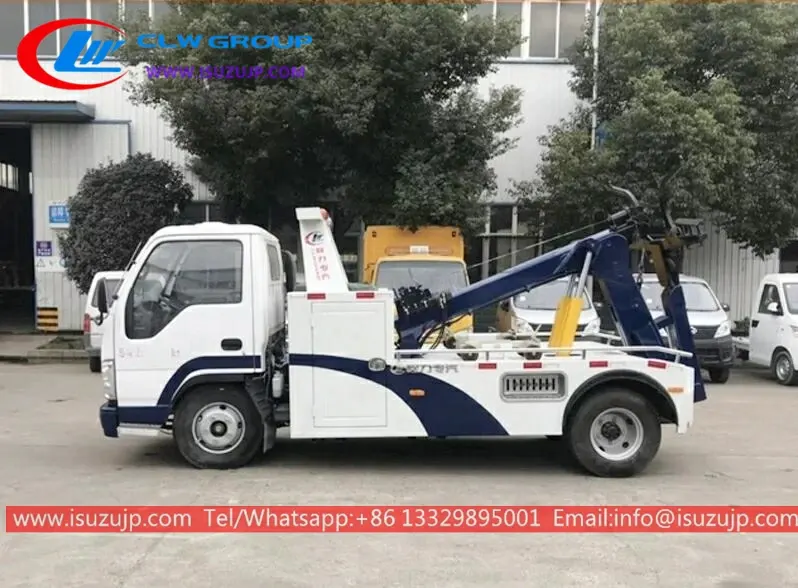 ISUZU ELF 3 ton mini towing truck