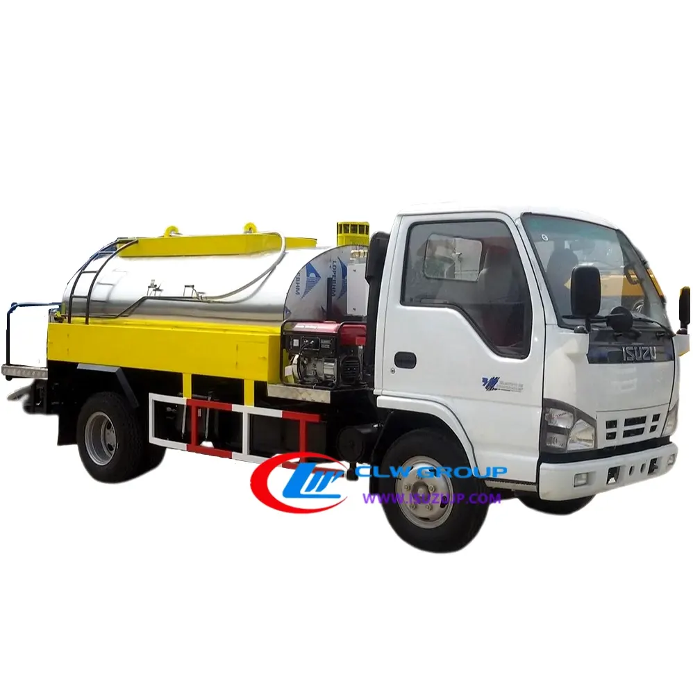 ISUZU bitumen distributor truck
