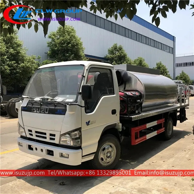 ISUZU 3 ton asphalt distributor truck for sale