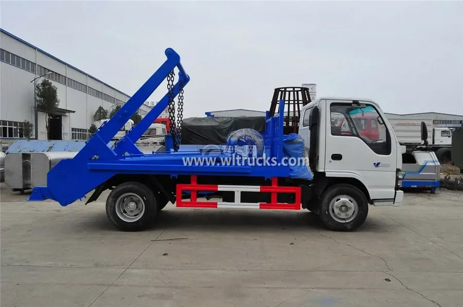 Japan Isuzu 5 ton swing arm garbage truck