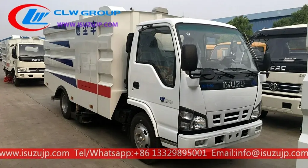 ISUZU 6m3 vacuum cleaner truck