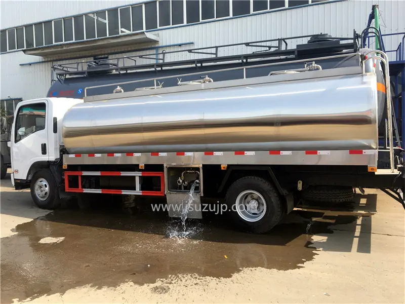 ISUZU NPR 10000L water trucks for drinking water