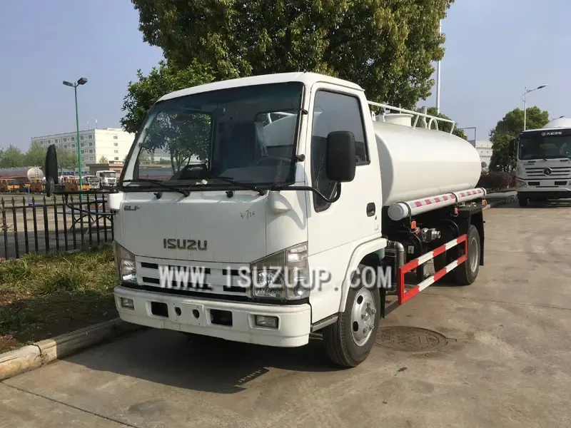 ISUZU ELF 5000L Water Bowser Truck