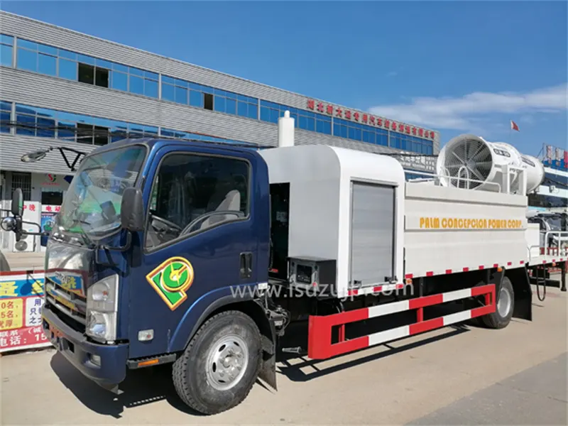 ISUZU ELF 8000L disinfection spray truck