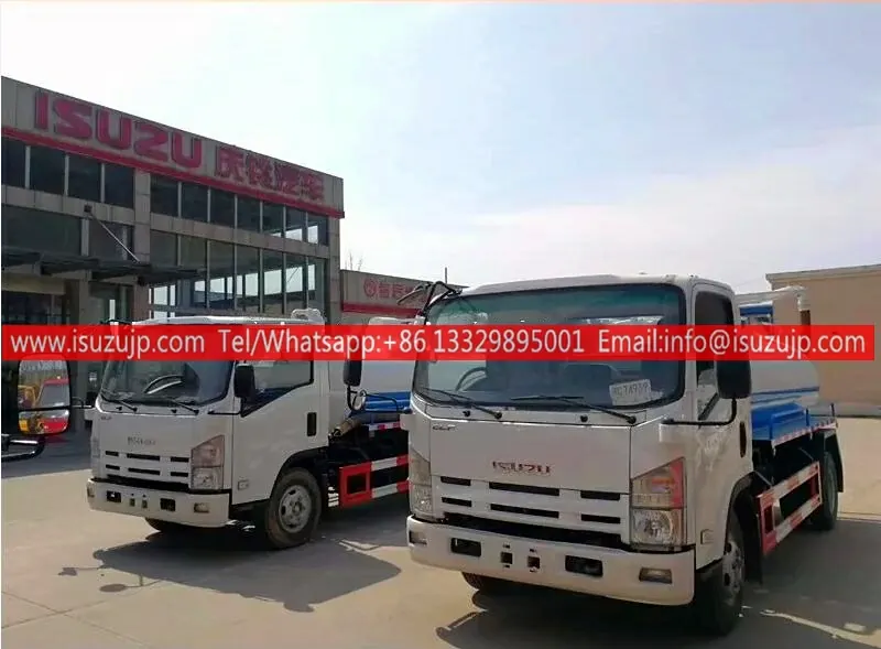 ISUZU ELF 8000liters toilet vacuum truck for sale