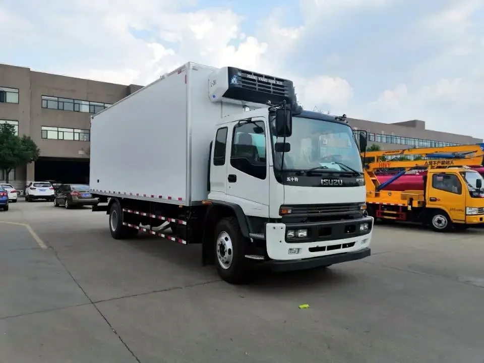 ISUZU FTR 12 ton Carrier refrigerator cooler truck sale