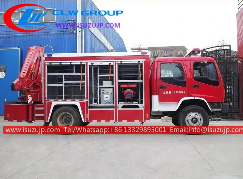 ISUZU FVR heavy rescue fire truck with crane