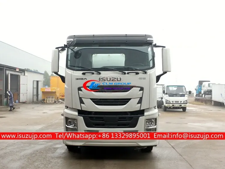 ISUZU GIGA 25000liters fuel petrol tanker truck