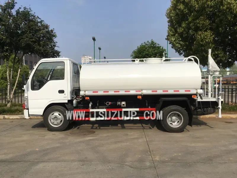 ISUZU ELF 5000L Water Bowser Truck