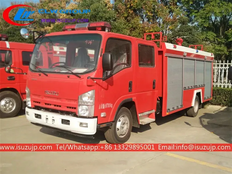 ISUZU NPR 4000 litres water Foam fire engine for sale