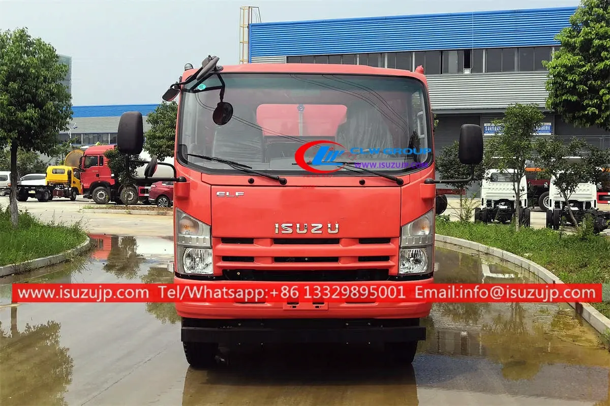 ISUZU ELF 2000 gallon water tank trucks