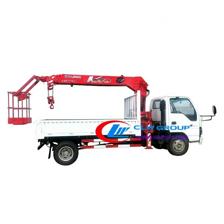 Japan ISUZU unic boom truck crane with Work Bucket for sale