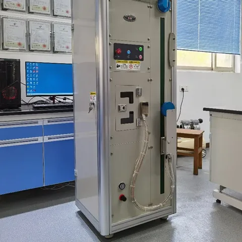 Single yarn strength tester. Reinforcement strength decides burst pressure, so it is verified before weaving.