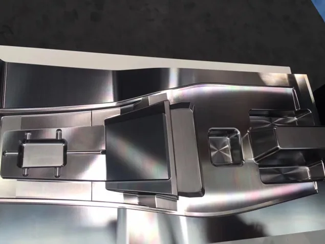 Polished Cavity Insert for Automotive Trim