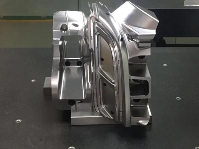 Automotive Lamp Housing Tooling