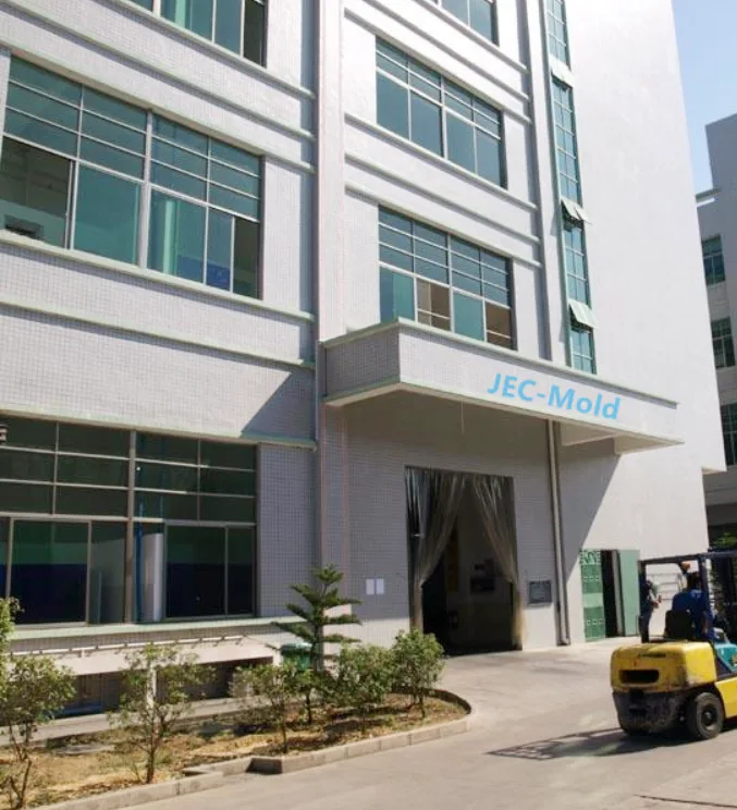The Dongguan tool shop