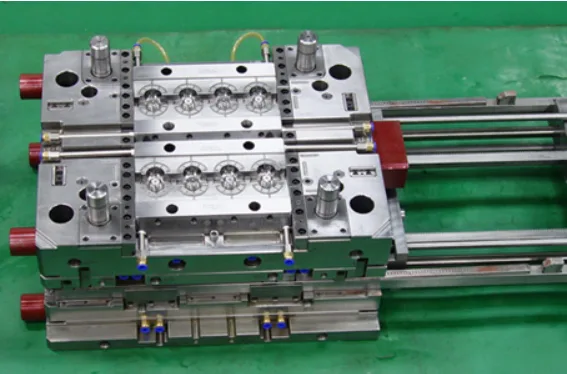 Slide Action Injection Mold