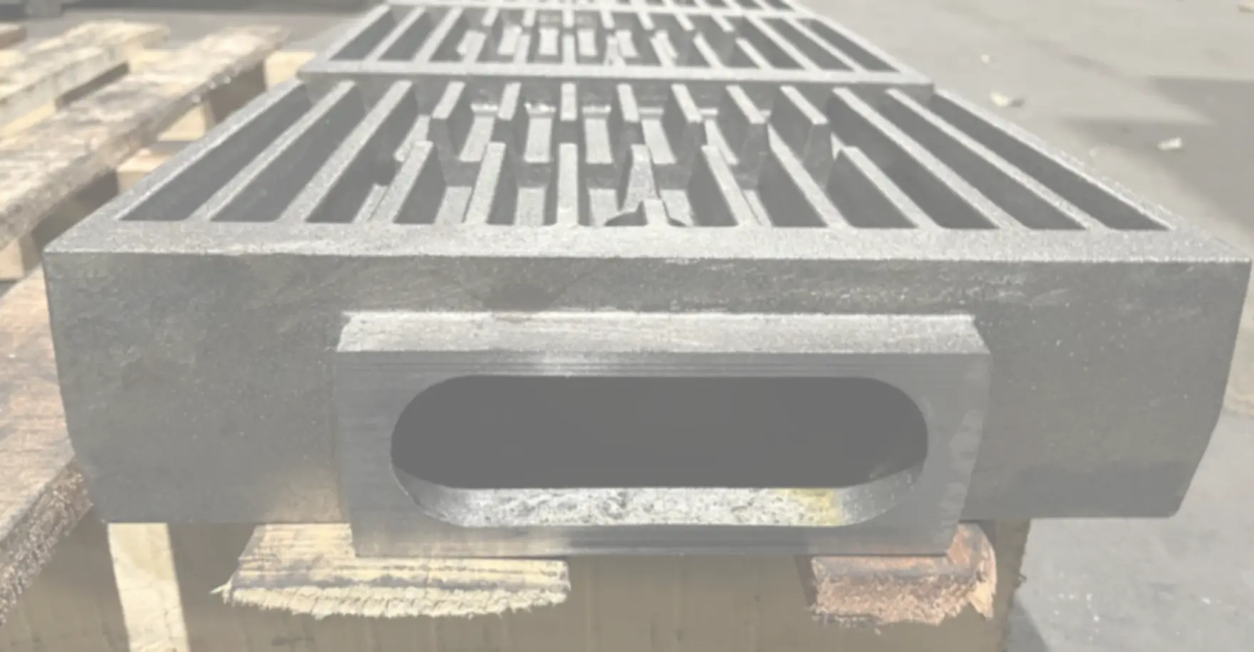 Large gray iron machine bed casting produced by Wuhan Jianheng Metal