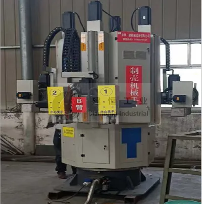 Shell making Manipulator