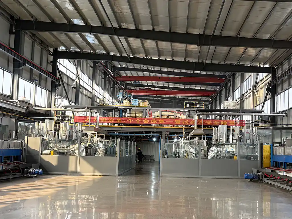 Interior of the Jinhao Electrical glass insulator manufacturing workshop in Linyi