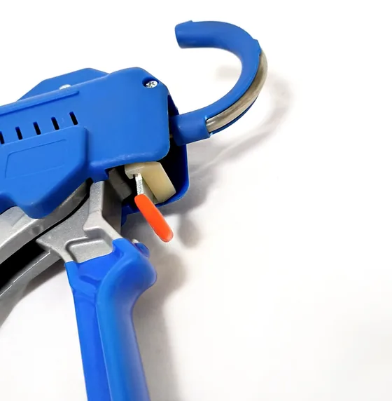 JS8634 high quality heavy duty nine bearing sausage pack silicone caulking gun(with dust cover) view 5
