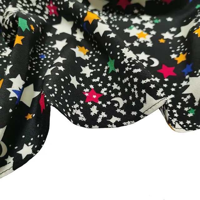 100% Mulberry Silk Crepe De Chine Scarves 60 X 60cm Square Silk Necherchief for Lady close up