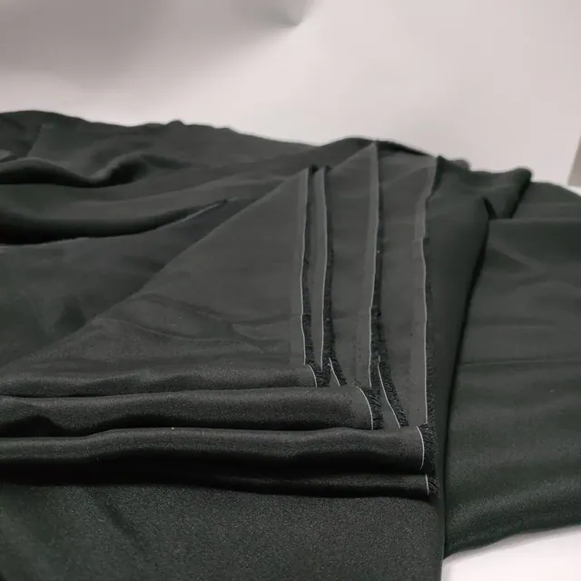 Black 40mm Silk Heavy Crepe Fabric 55Inch close up