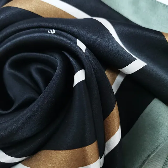 Luxury 100% Mulberry Silk Charmeuse Scarves Square Smooth Silk Scarves for Women styling view
