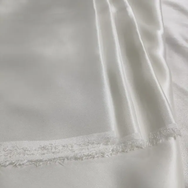 White 12mm Silk Crepe Satin Plain Fabric 45Inch alternate colourway