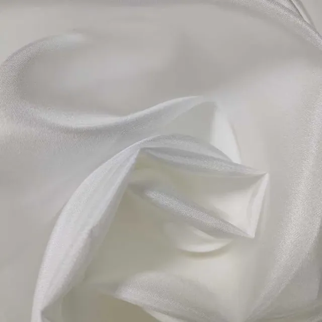 White 12mm Silk Habotai 45Inch detail view