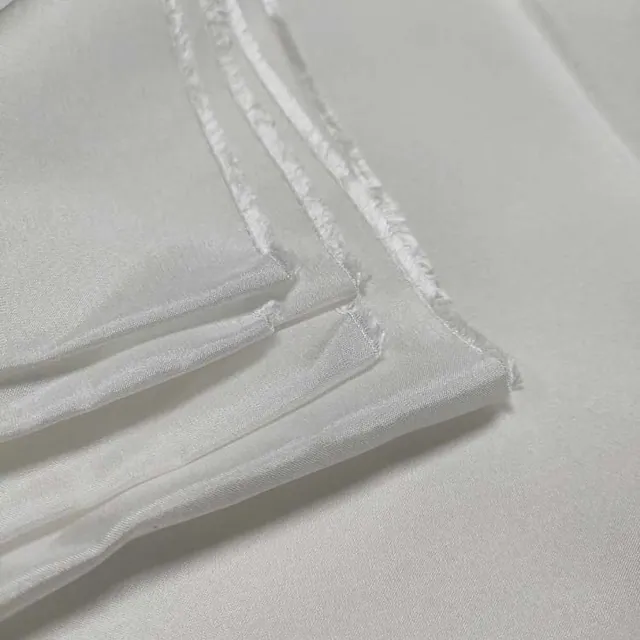 White 12mm Silk Habotai 45Inch packaging view