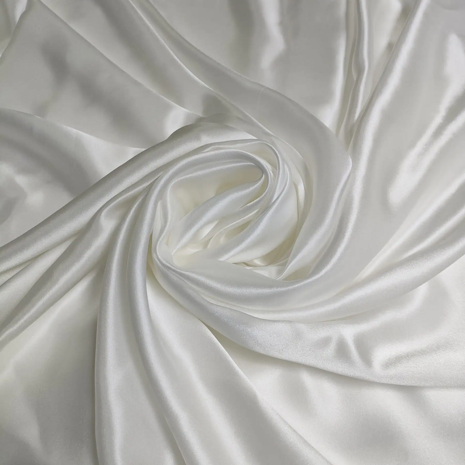 White 12mm Silk Crepe Satin Plain Fabric 45Inch