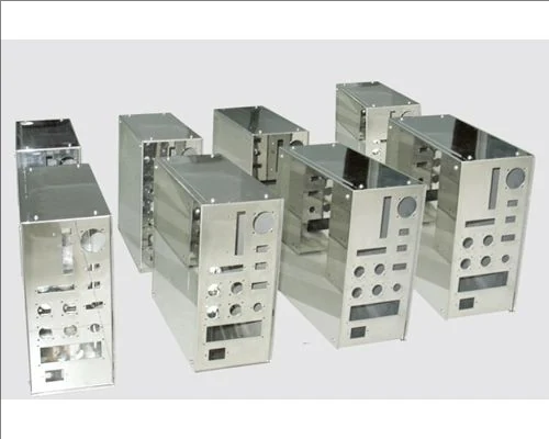 Square steel pipe cut with a fiber laser tube cutter