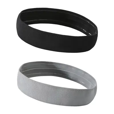 Close-up of the flatlock seam on the edge of the headband