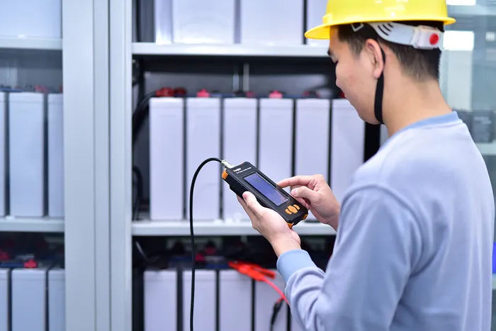 Why test inter-connection strap of batteries?