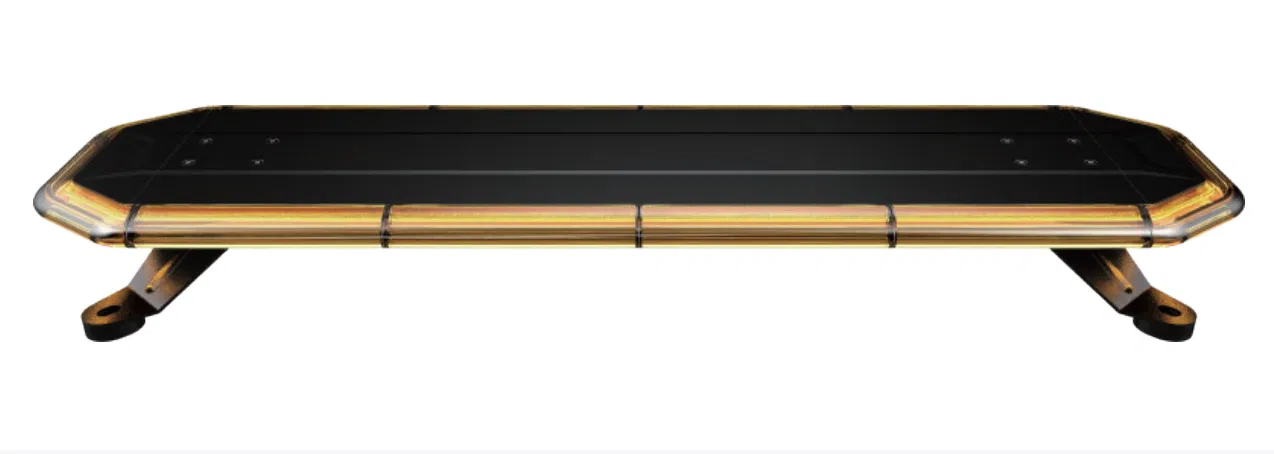 KOW52 light bar lit in white