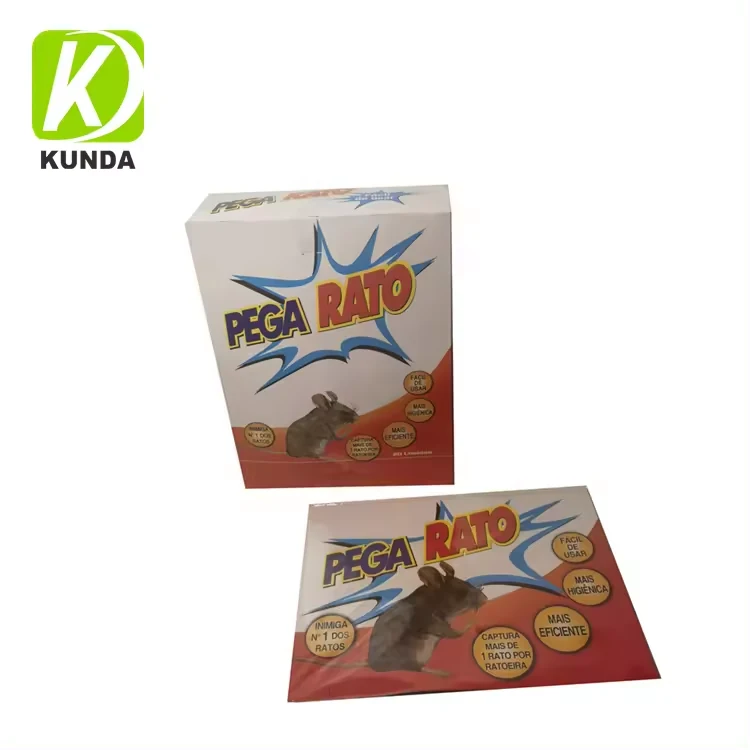 Pega Rato Cola Rato Mouse Glue Trap - NRTG101, in use
