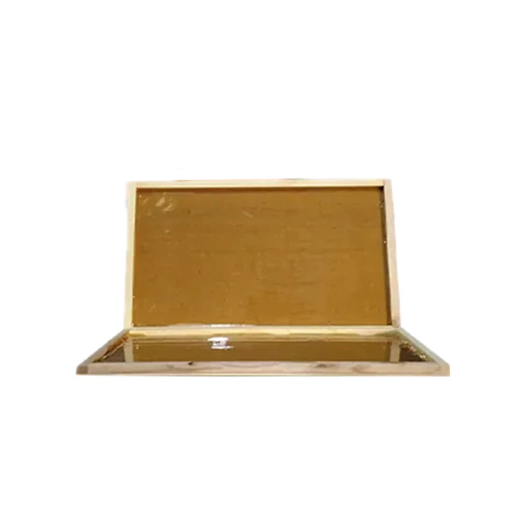 Wood Board Mouse Glue Trap Board - NRTG060, in use
