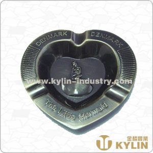 heart shape ashtray