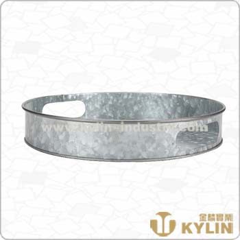 round tray with rusty finishing