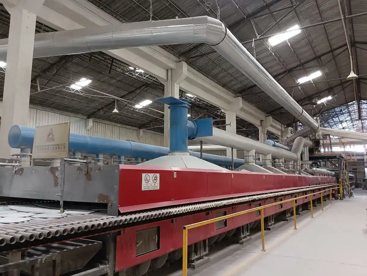 Tile kiln line inside the production hall