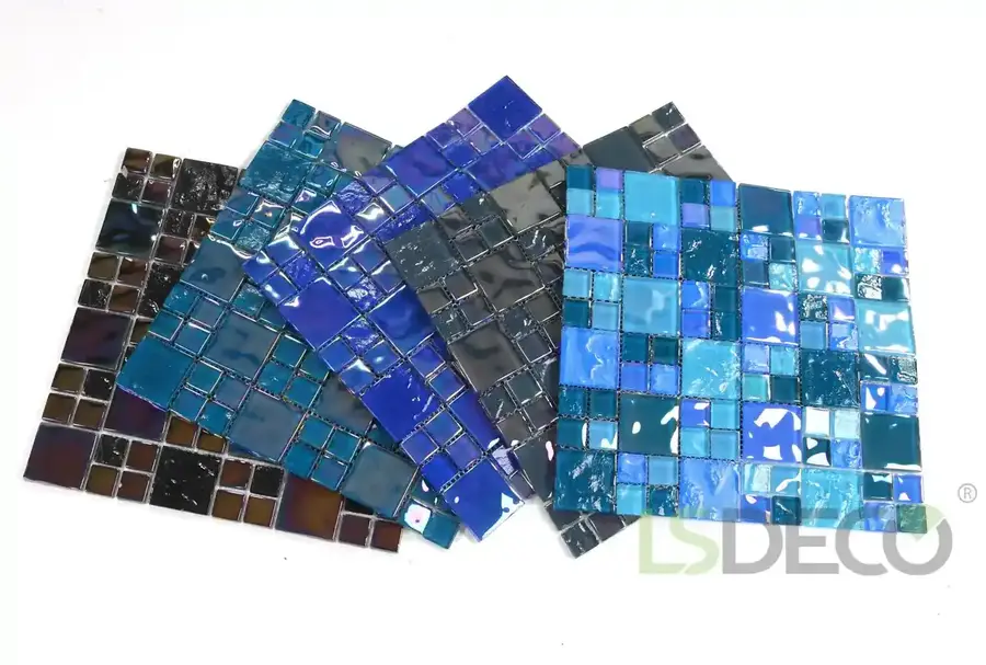 Bali Glass Tile for Pool and Spa glass tile in Mixed — detail view 2