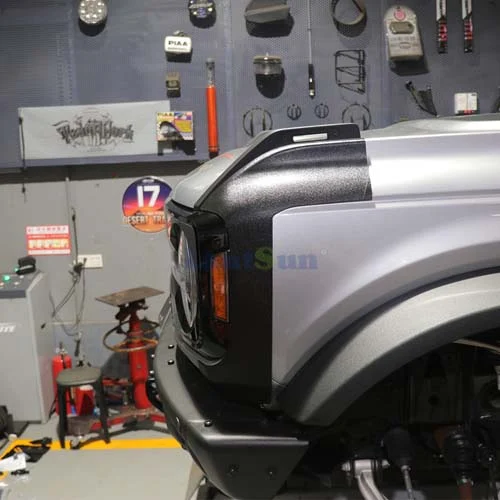 B1006 Ford-Bronco-fender Wrap Corner view 5