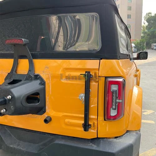 B1033-FORD-FRAGETTE-BRONCO-21-Tailgate Hinge Aluminium Flagpole Holder view 4
