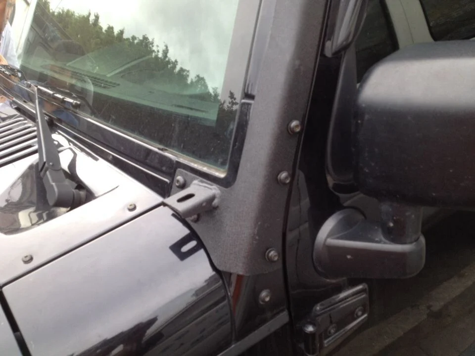 J132 52inch Jeep Windscreen Brackets with A Holder view 3