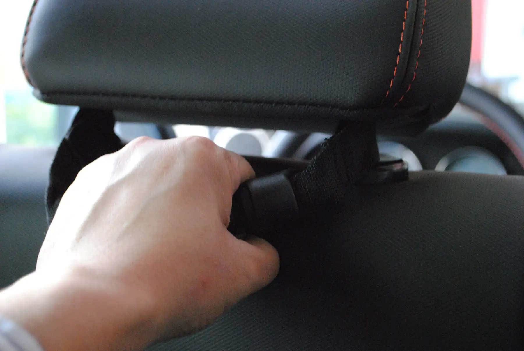 Lantsun J183 Roll Bar Grab Handle for Jeep for Wrangler JK view 3